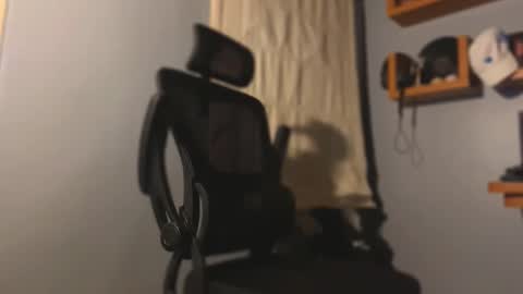 anthonyvinee online show from April 2026 05:32:01 AM