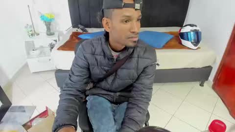       online show from February 2025 12:17:02 AM