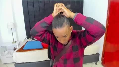       online show from February 2025 12:26:01 AM