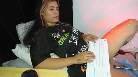 Snapshot of antofoxwbc chatting on April 2026 03:02:02 PM Anto online show from April 2026 03:02:02 PM