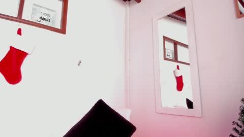 Snapshot of antonelabella chatting on December 2024 02:02:01 PM Antonela online show from December 2024 02:02:01 PM