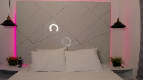 Antonella online show from February 2025 12:10:01 AM