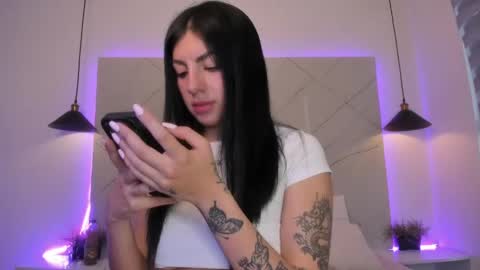 Snapshot of antonella__rouse chatting on May 2026 10:49:02 PM Antonella online show from May 2026 10:49:02 PM