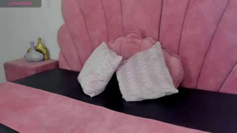 Snapshot of antonella_foxxxx chatting on April 2026 10:32:01 PM antonella_foxxxx online show from April 2026 10:32:01 PM