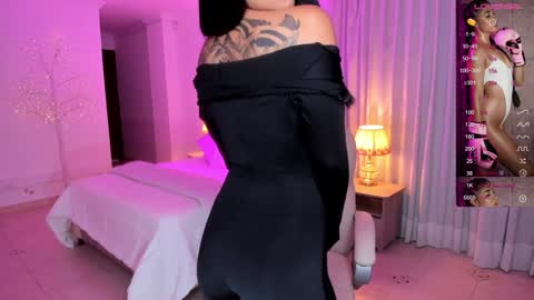  Antonella Grayy  online show from January 2025 11:00:02 AM