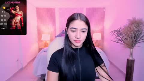  Antonella Grayy  online show from October 2025 11:00:01 AM