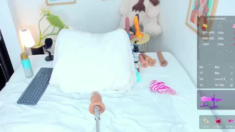 Snapshot of antonella_jae chatting on September 2025 08:56:02 PM Anto online show from September 2025 08:56:02 PM