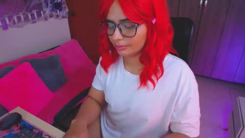 Antonella online show from October 2025 02:44:01 AM