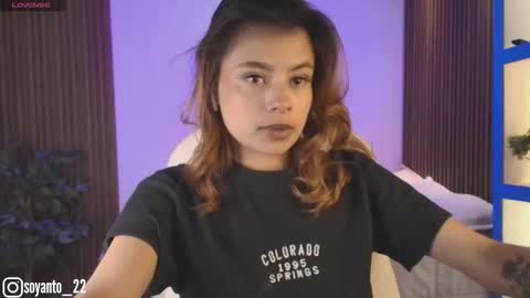 Antonella online show from December 2025 03:23:01 AM