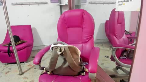 ANTONELLA online show from November 2025 11:47:02 AM