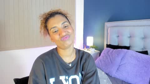 Sarah online show from December 2024 12:17:01 AM