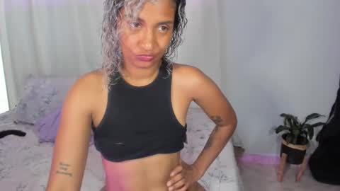 Sarah online show from October 2025 05:19:02 PM