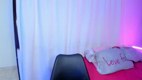 Sarah online show from March 2026 04:33:01 PM