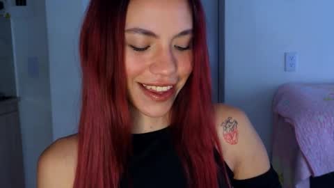 Snapshot of antonellarossii_ chatting on March 2025 02:01:02 PM Antonella online show from March 2025 02:01:02 PM