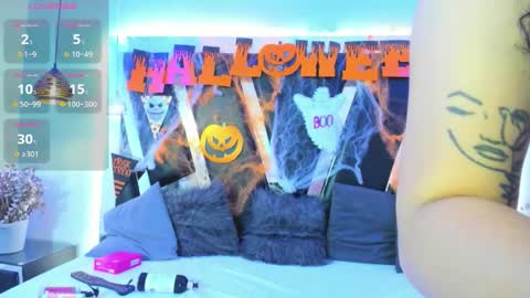 A N T O N E L L E  online show from October 2025 11:33:02 AM