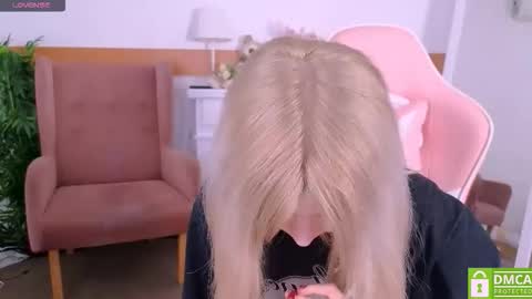 antonia_ferrero online show from February 2026 07:17:01 AM