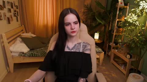 Mila online show from April 2026 07:39:01 AM