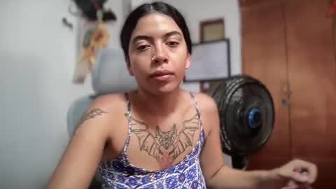 Snapshot of antoniabloom chatting on September 2025 06:29:02 PM Antonia online show from September 2025 06:29:02 PM