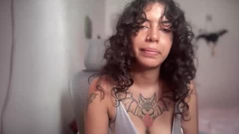 Antonia online show from January 2026 06:45:01 PM