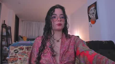 Antonia online show from March 2026 03:44:01 AM