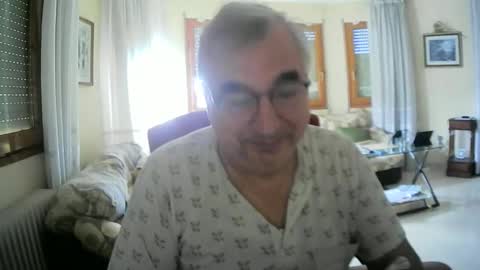 Antonio online show from September 2025 08:47:02 AM