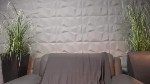 HI My name is Antonio online show from January 2025 11:15:02 PM