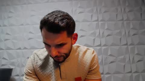 HI My name is Antonio online show from September 2025 07:03:01 PM