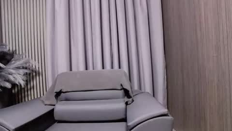 HI My name is Antonio online show from October 2025 06:52:02 PM