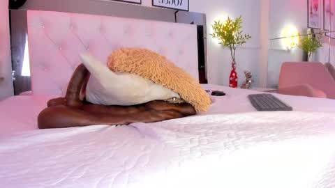 Anto  online show from November 2025 01:46:01 PM