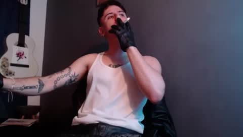 antonnello_ online show from January 2026 10:41:02 PM