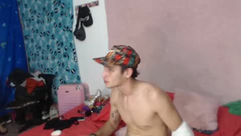 karol y antony online show from December 2024 12:16:01 AM