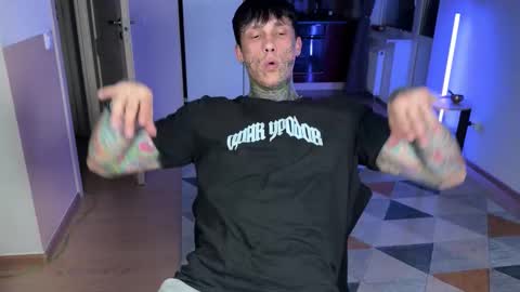 Tom online show from March 2026 06:12:02 PM