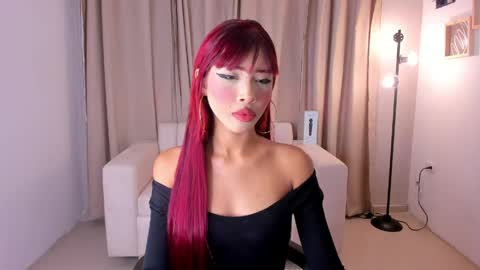 Anya  online show from May 2026 09:09:01 PM