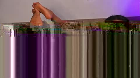 Snapshot of anyiled chatting on April 2026 10:40:02 PM Dulce Maria online show from April 2026 10:40:02 PM