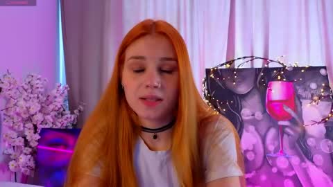 Snapshot of anylindsey chatting on April 2026 08:35:01 AM anylindsey online show from April 2026 08:35:01 AM
