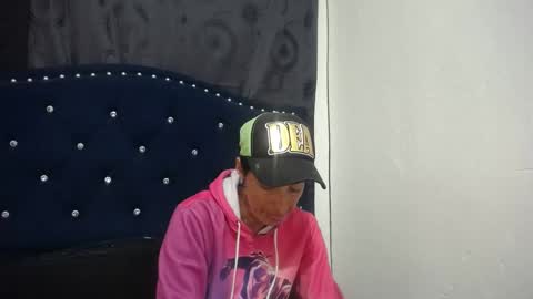 anyu online show from February 2025 03:55:02 AM