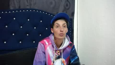 anyu online show from March 2025 01:47:02 AM