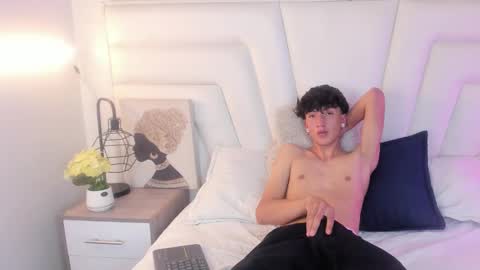 Anyul  online show from February 2025 05:58:01 AM