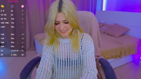 ApheliaStar online show from April 2026 03:20:02 PM