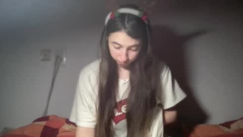 aphr0dite22 online show from January 2026 04:34:01 PM