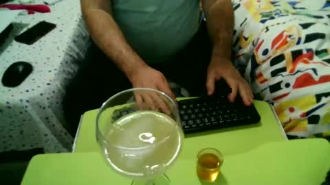 furry bear online show from January 2025 10:39:01 PM