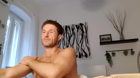 apollobest77 online show from February 2026 12:21:01 PM