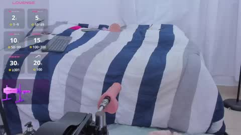 Snapshot of apolo_bianco_ chatting on May 2026 03:07:01 PM APOLO online show from May 2026 03:07:01 PM