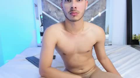 Apolo Grayy online show from February 2026 06:40:02 AM