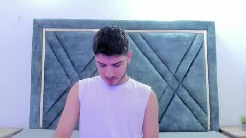 Apolo Grayy online show from February 2026 05:36:02 AM