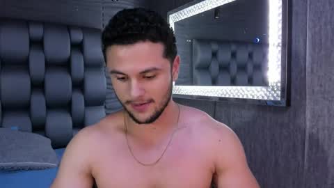 Snapshot of apolo_klein1 chatting on February 2025 06:10:02 AM Apolo online show from February 2025 06:10:02 AM