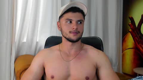 Snapshot of apolo_klein1 chatting on February 2025 08:33:02 PM Apolo online show from February 2025 08:33:02 PM