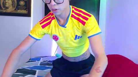 Snapshot of apolo_prince1 chatting on June 2026 01:08:01 AM Apolo online show from June 2026 01:08:01 AM