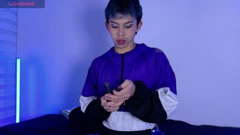 Snapshot of apolo_prince1 chatting on August 2026 01:26:02 AM Apolo online show from August 2026 01:26:02 AM