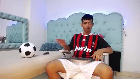 Apolo Richards online show from February 2026 08:01:02 PM